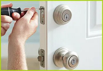 Expert Locksmith Services Vancouver, WA 360-526-4626 - 13-new-locks-installation